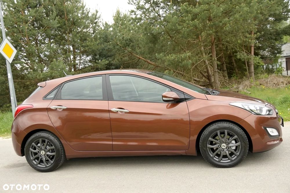 Hyundai i30 1.4 Premium - 10