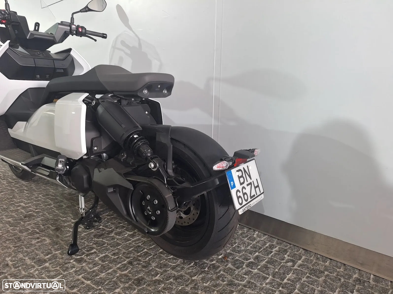 BMW CE 04 - 7