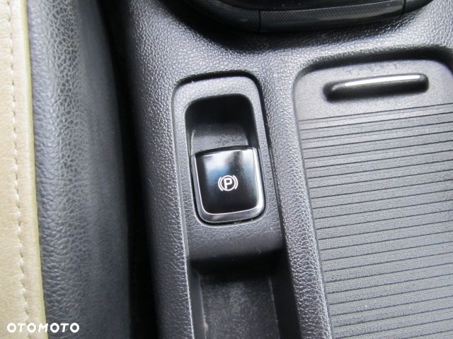 Kia Carens 2.0 GDI Spirit - 20