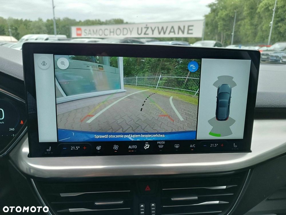 Ford Focus 1.0 EcoBoost Titanium X - 19