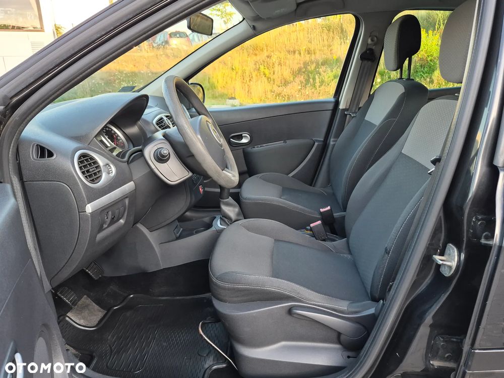 Renault Clio 1.2 16V Dynamique - 15