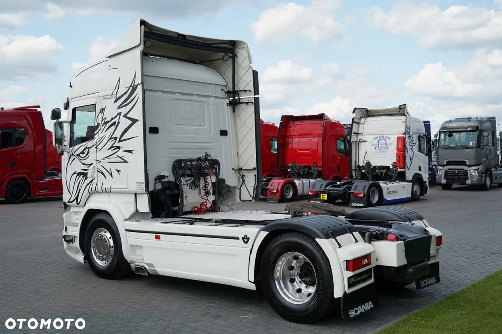 Scania R 580 / V8 / RETARDER / CAŁA NA PODUSZKACH / KLIMA POSTOJOWA / SKÓRY / OPONY 100 % / PO ZŁOTYM KONTRAKCIE SERWISOWYM - 7