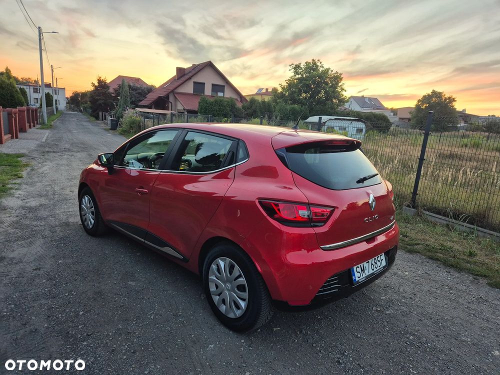 Renault Clio 1.5 dCi Intens - 10