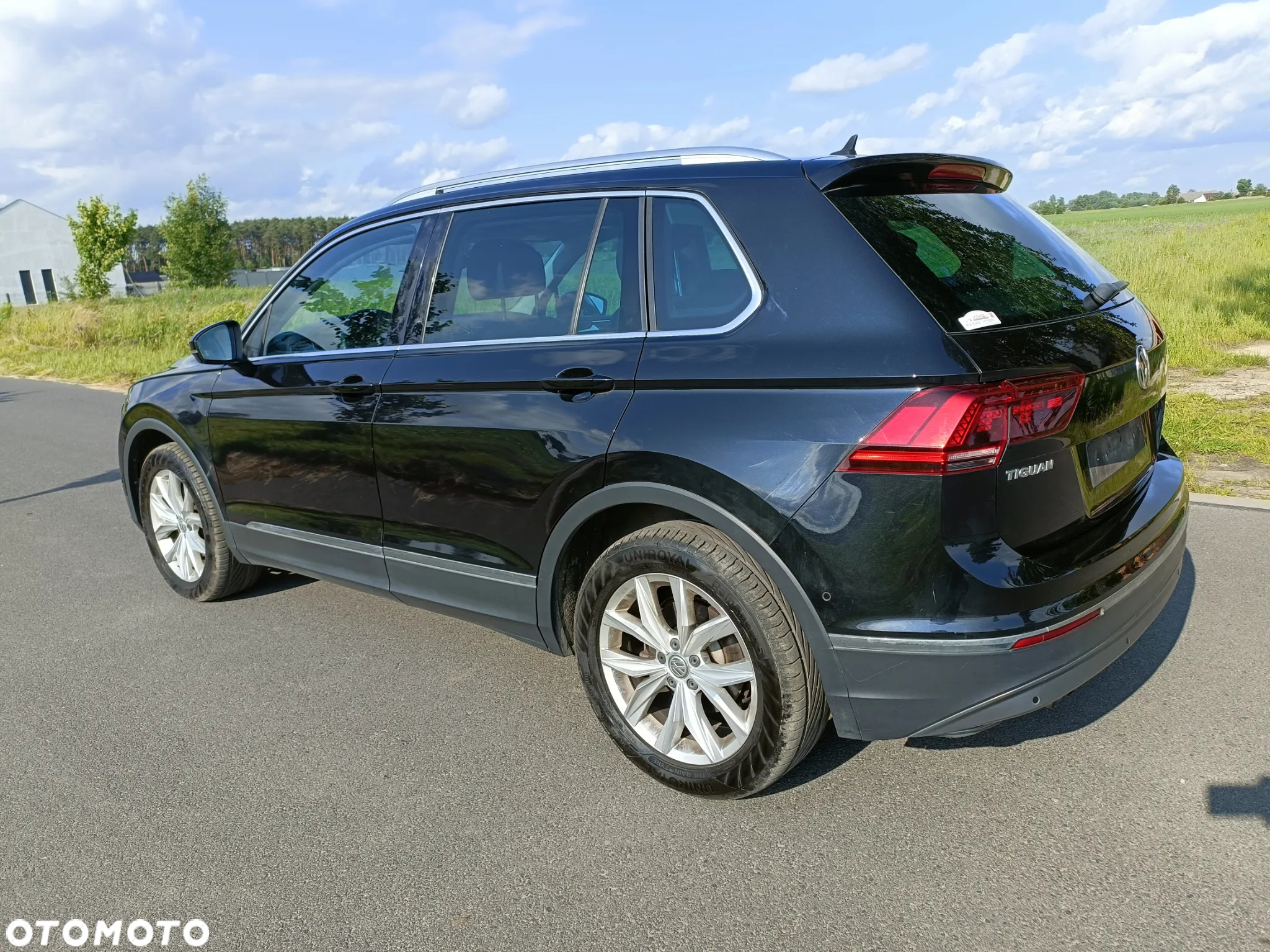 Volkswagen Tiguan - 14