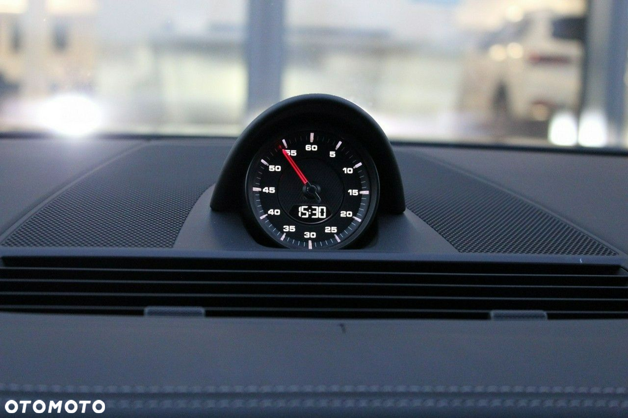 Porsche Panamera - 30
