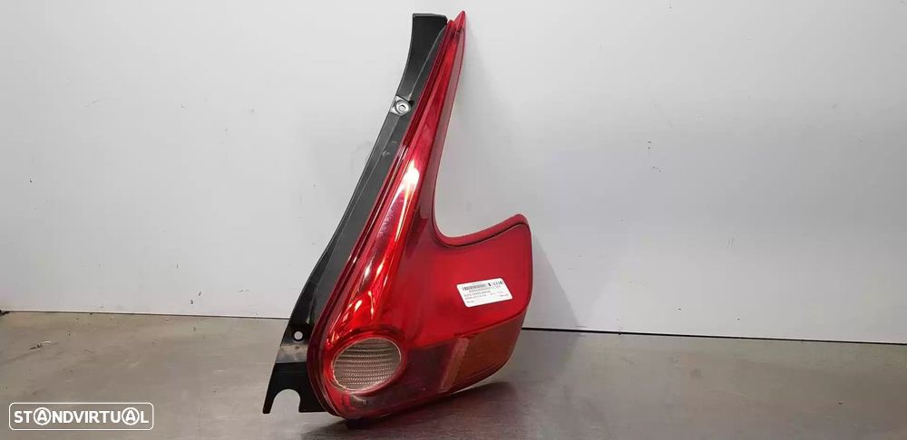 FAROLIM TRASEIRO DIREITO NISSAN JUKE 2013 -265501KA0A - 2