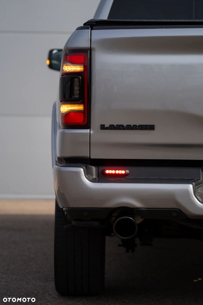 RAM 1500 5.7 Crew Cab Laramie - 23