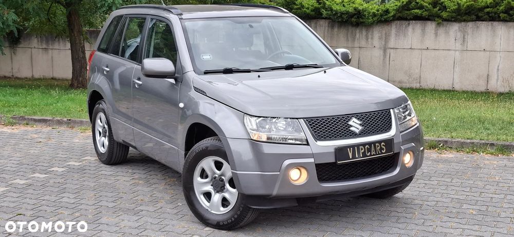 Suzuki Grand Vitara 2.0 Comfort + Family - 5