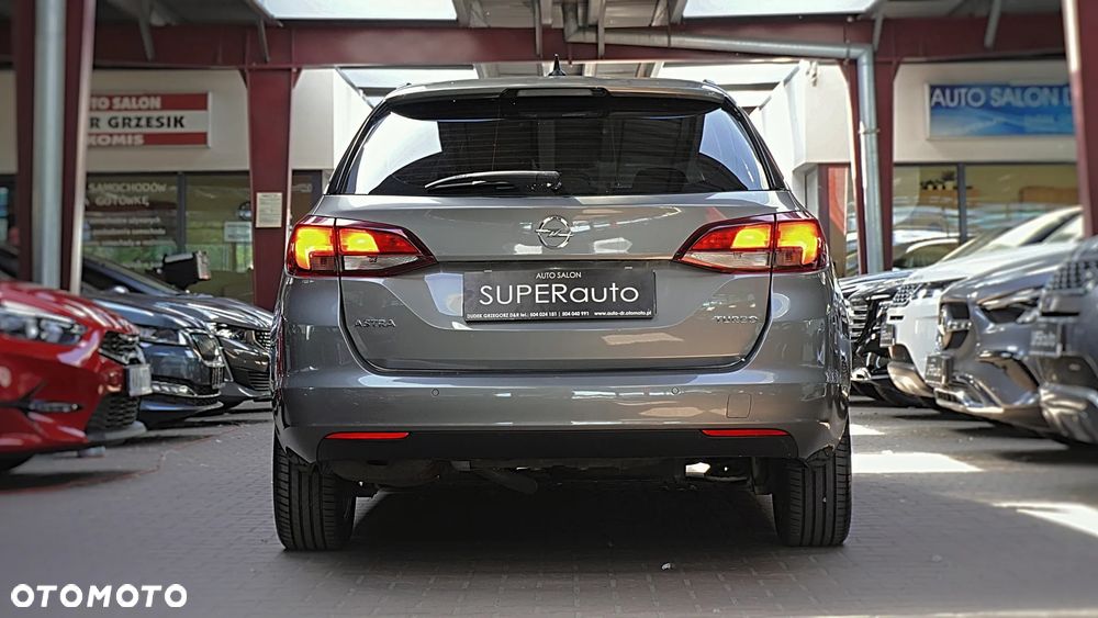 Opel Astra 1.4 T Elite - 10