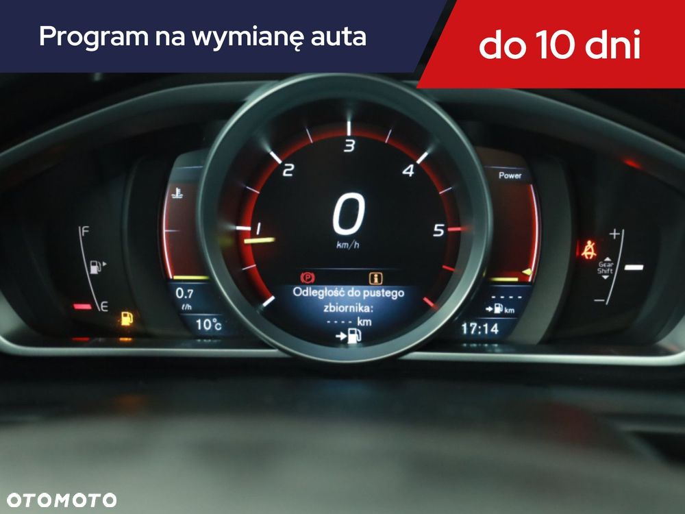 Volvo V40 - 10