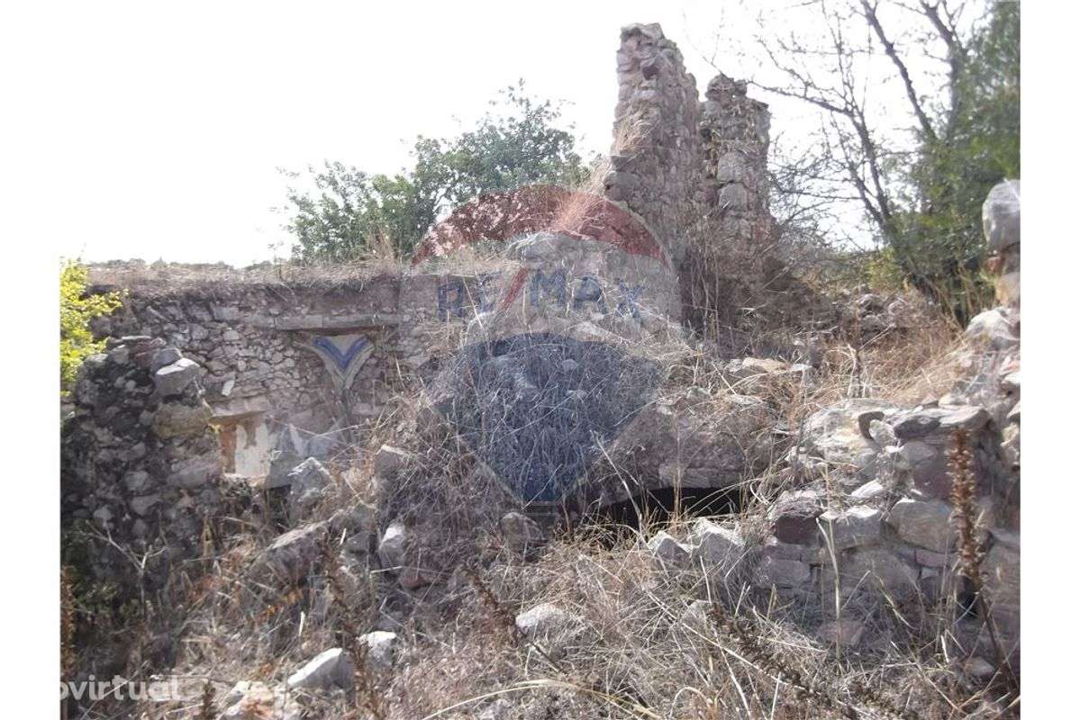 Moradia T1 para venda - Grande imagem: 3/27