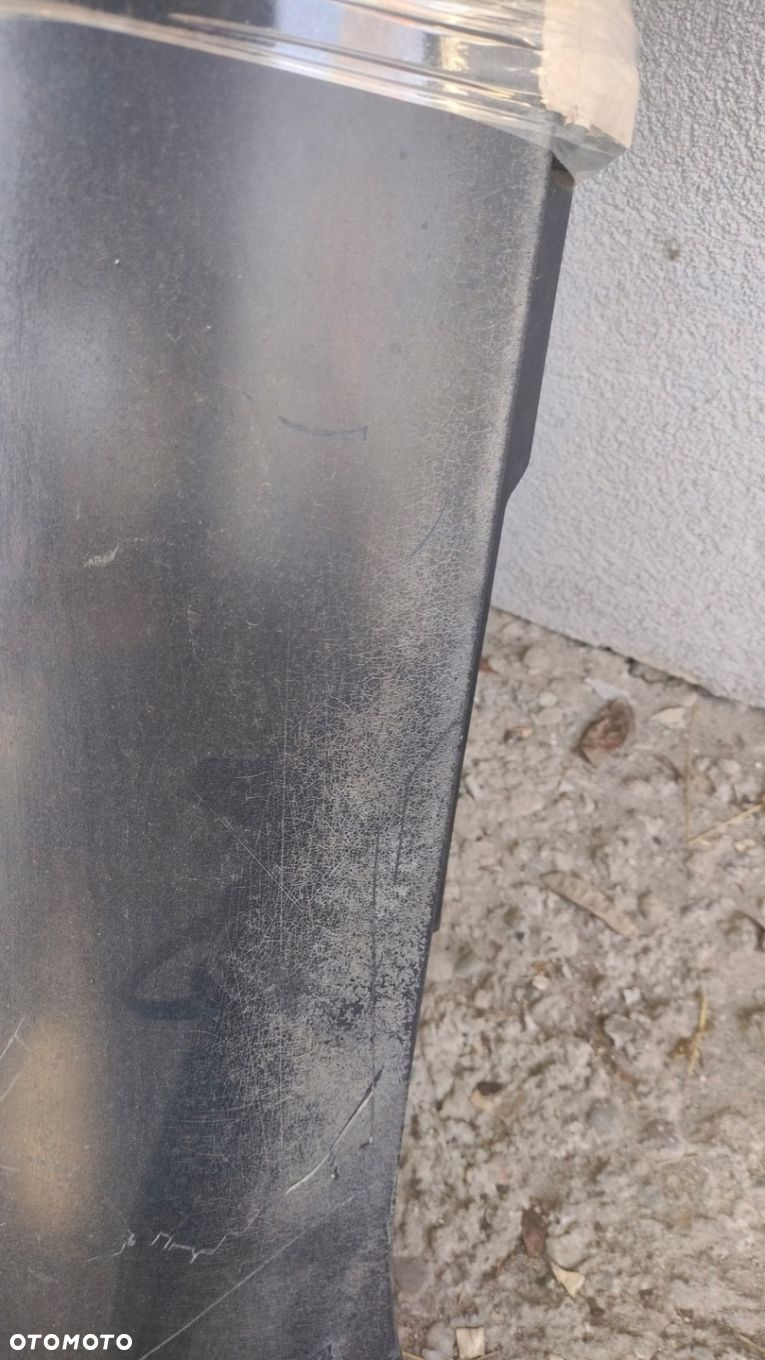 BŁOTNIK LEWY PRZÓD PRZEDNI AUDI A4 B7 2004R- LZ5A - KOD LAKIERU - 8