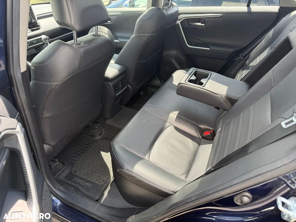 Toyota RAV4 2.5 VVT-iE 4x4 Luxury Premium - 16