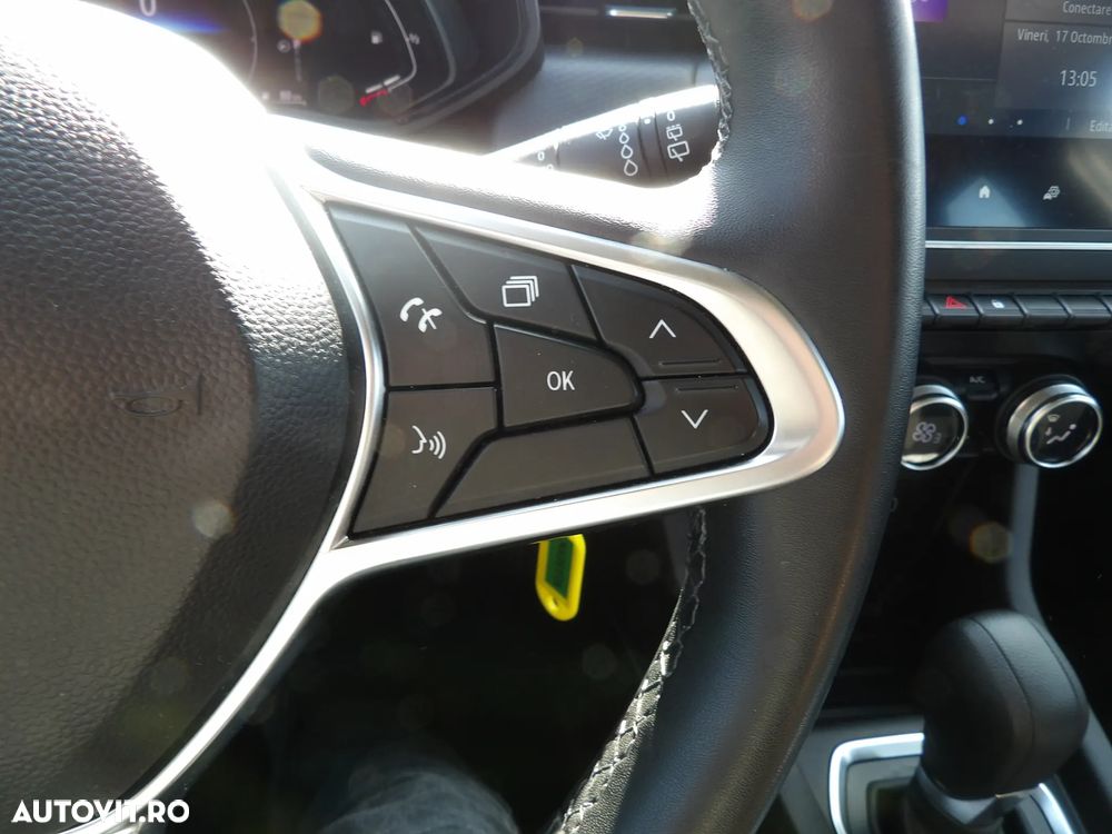 Renault Clio - 17