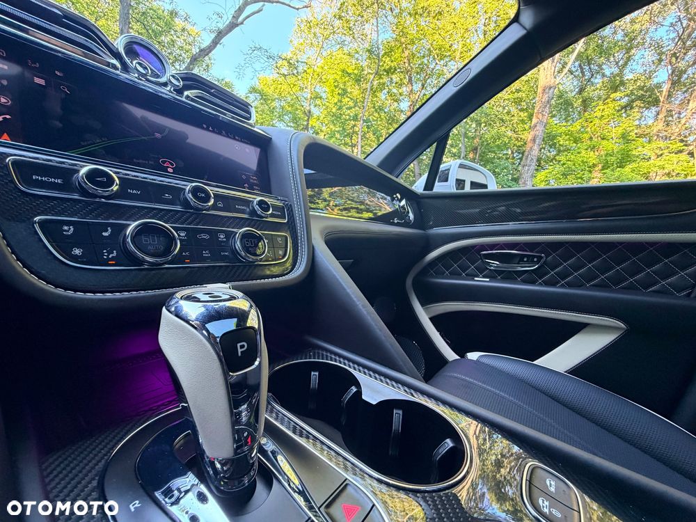 Bentley Bentayga W12 - 18