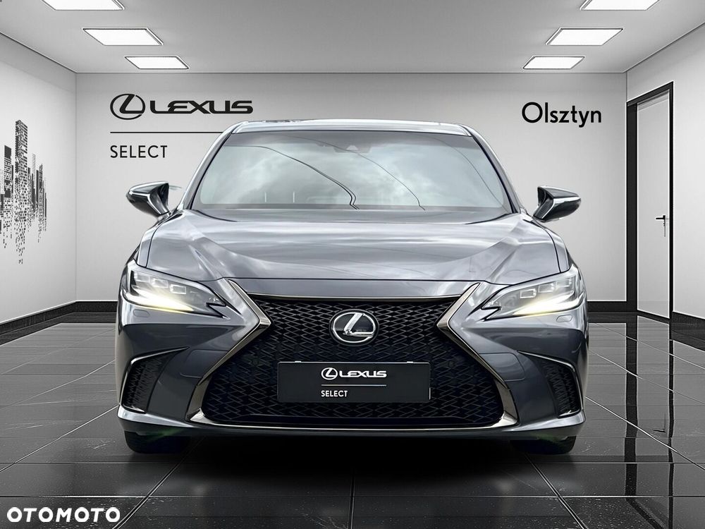 Lexus ES 300h F Sport Edition - 9