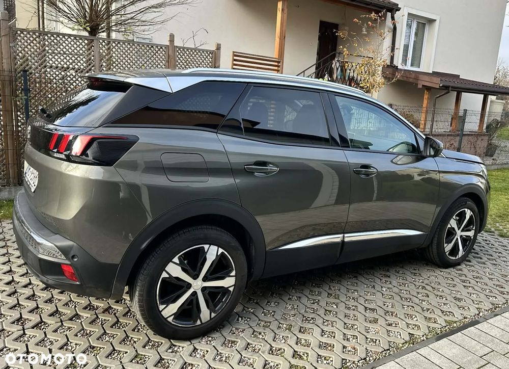 Peugeot 3008 1.6 PureTech GPF Allure S&S EAT8 - 7