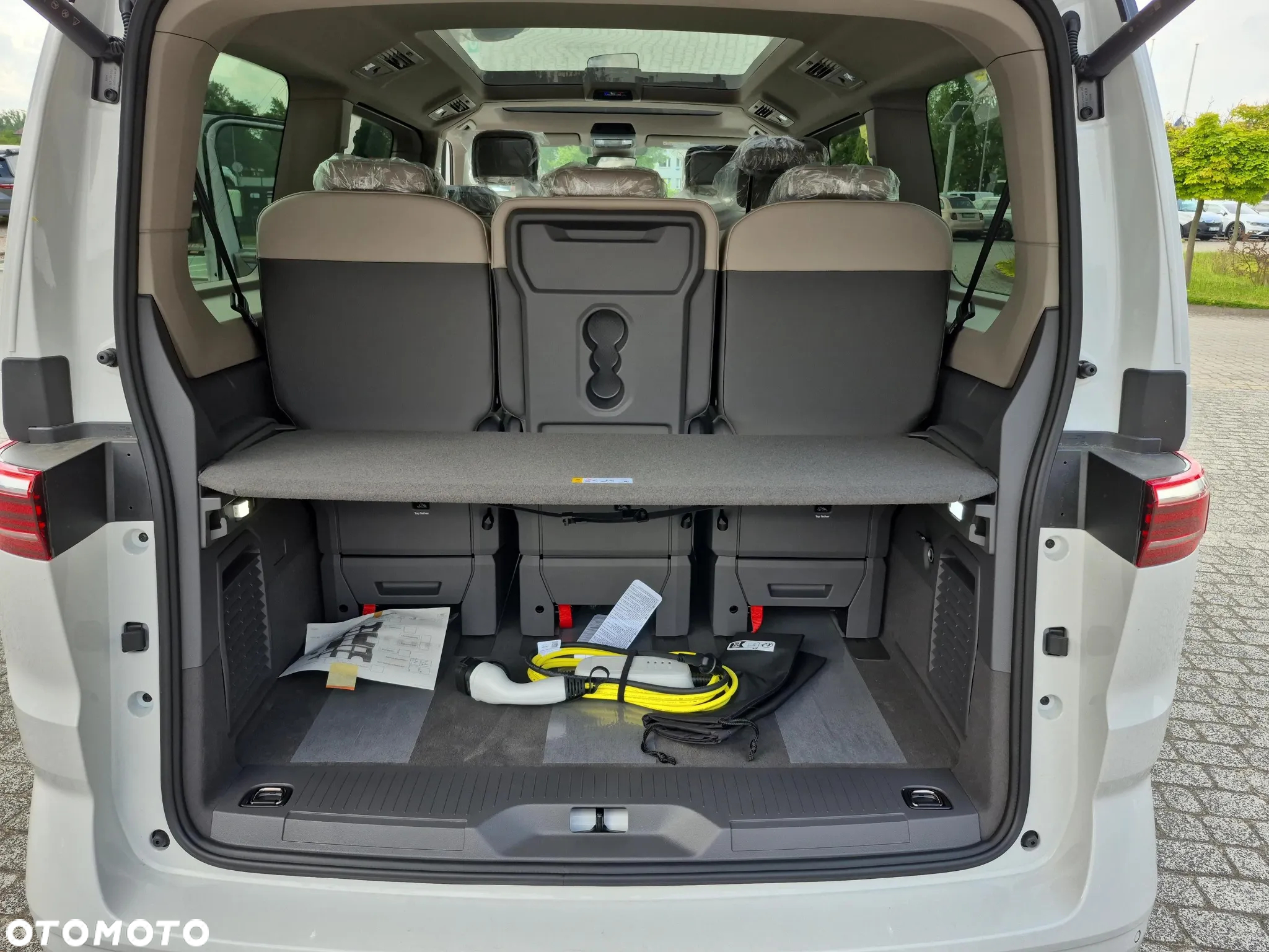 Volkswagen Multivan 1.5 eHybrid PHEV 4Motion L2 Edition DSG - 14
