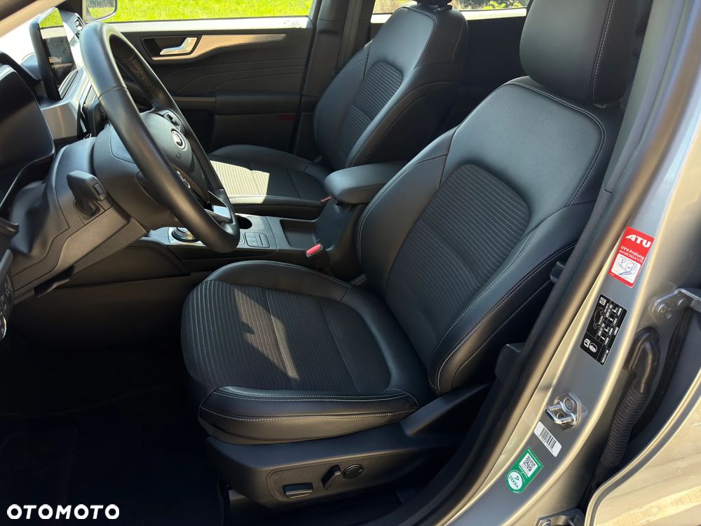 Ford Kuga 2.5 Duratec FHEV 4x4 TITANIUM X - 24