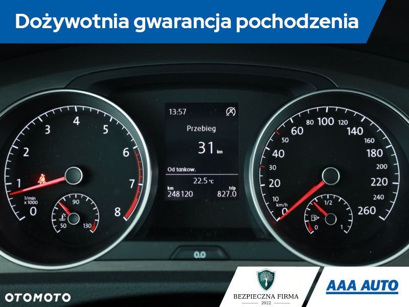 Volkswagen Golf - 10