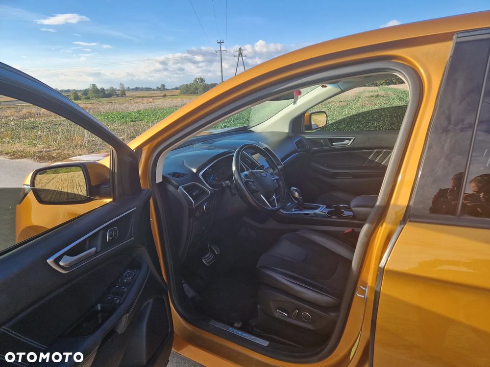 Ford Edge - 10