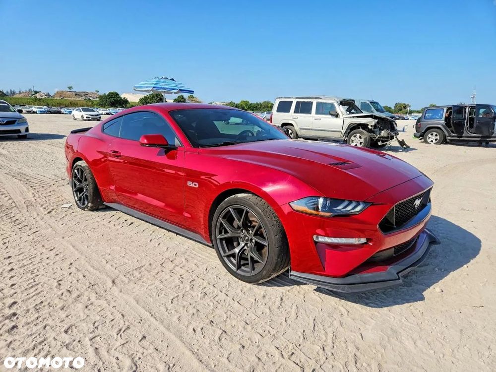 Ford Mustang 5.0 V8 GT - 1