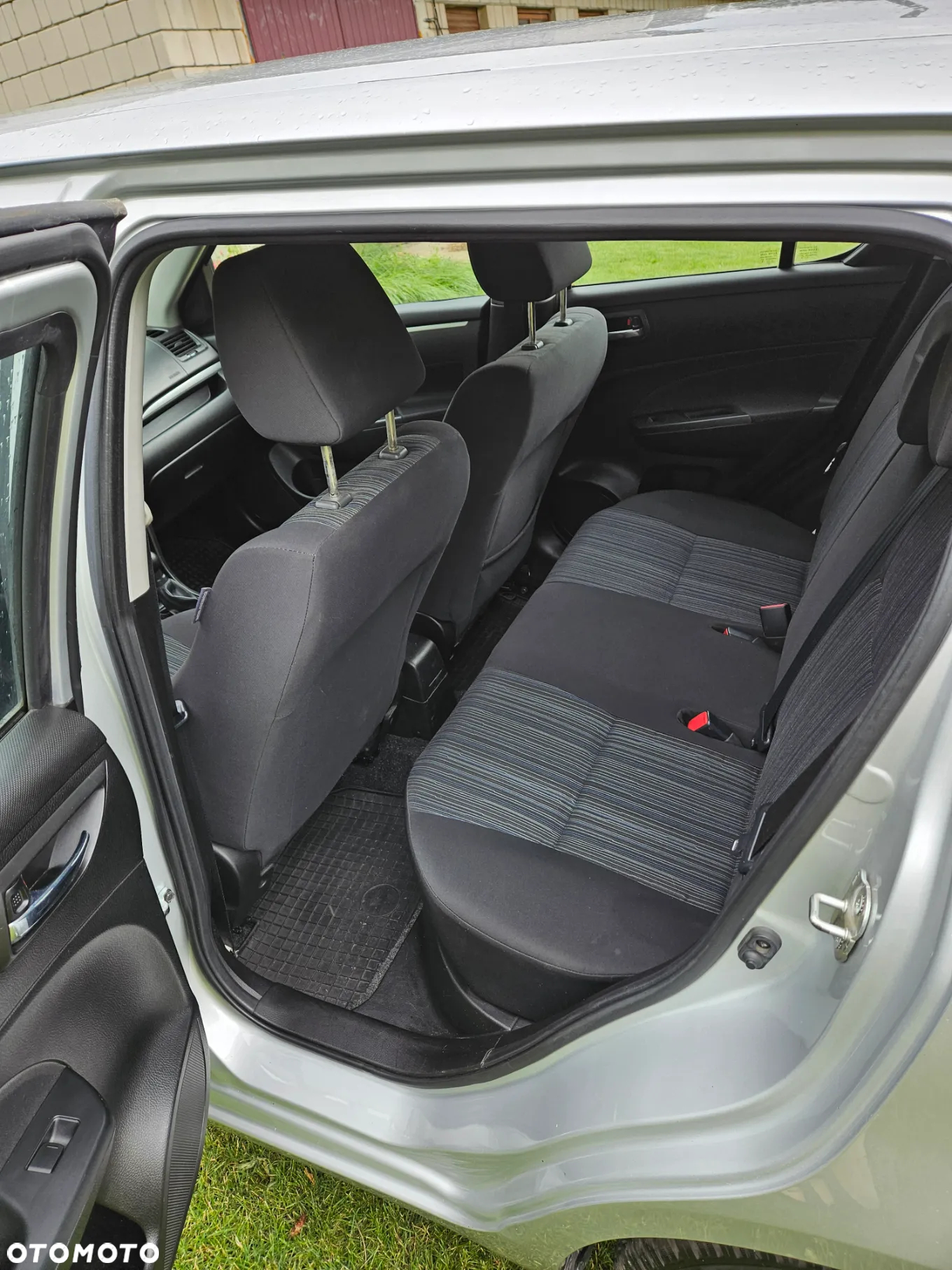 Suzuki Swift - 10