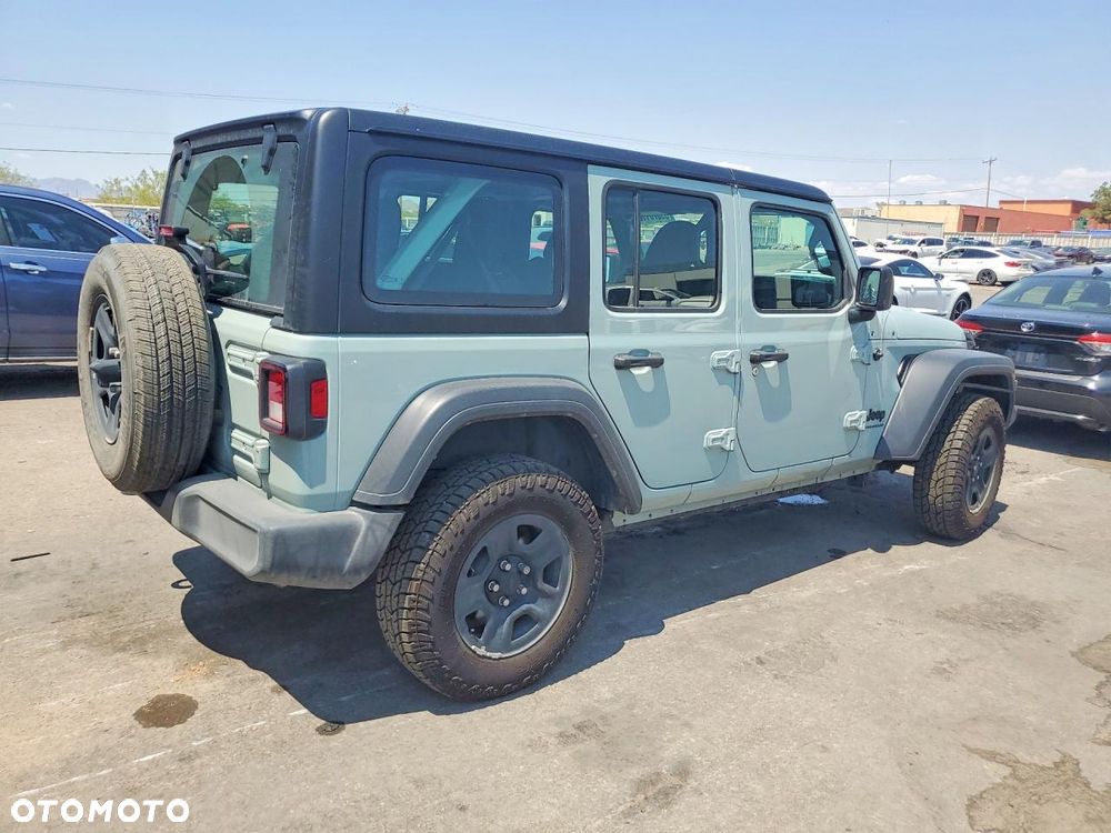 Jeep Wrangler - 4