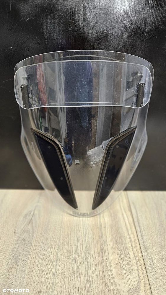 Szyba owiewka deflektor Suzuki DL650 V-Strom - 2