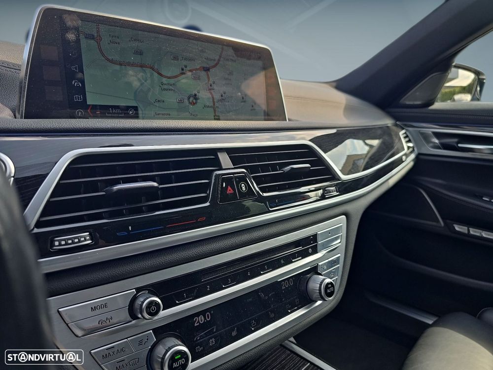 BMW 730 d Auto - 28
