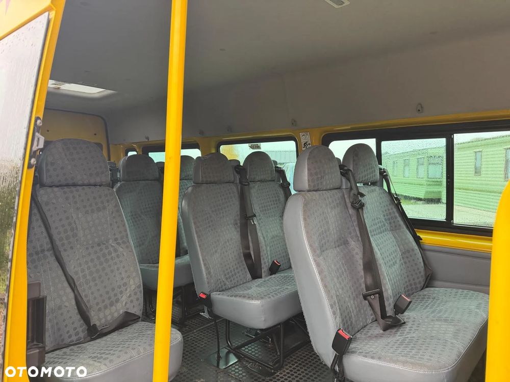 Ford Transit - 8
