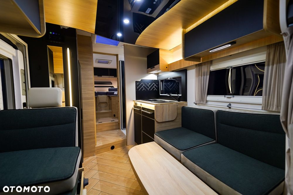 Ford Chausson 797 Titanium Line - 19