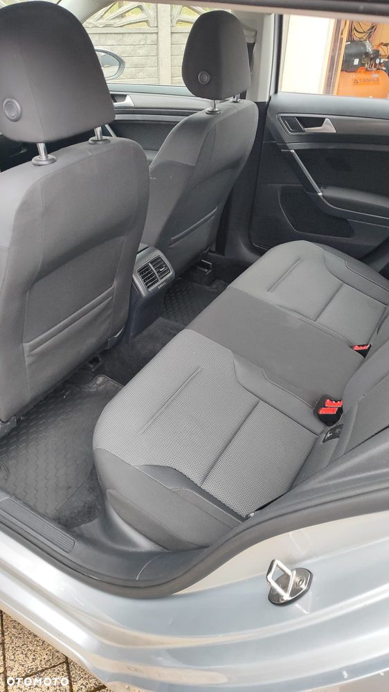 Volkswagen Golf 1.6 TDI BMT Comfortline - 14