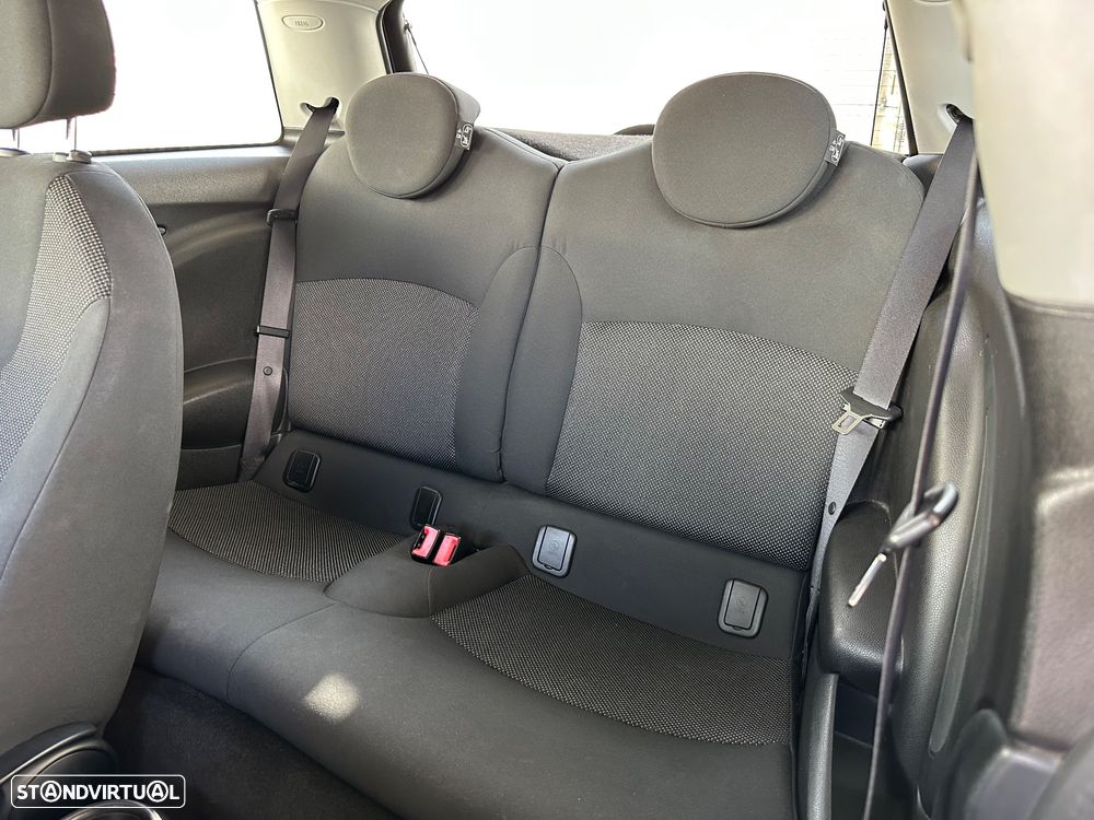 MINI 3 Portas One 1.4 - 7