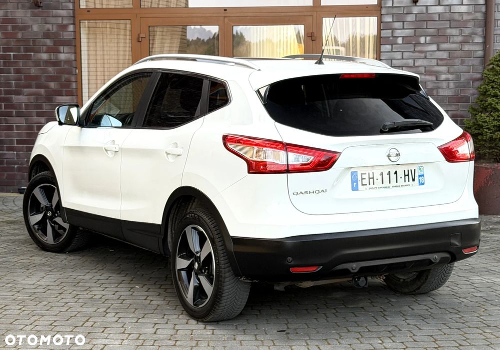 Nissan Qashqai 1.2 DIG-T Tekna EU6 - 8
