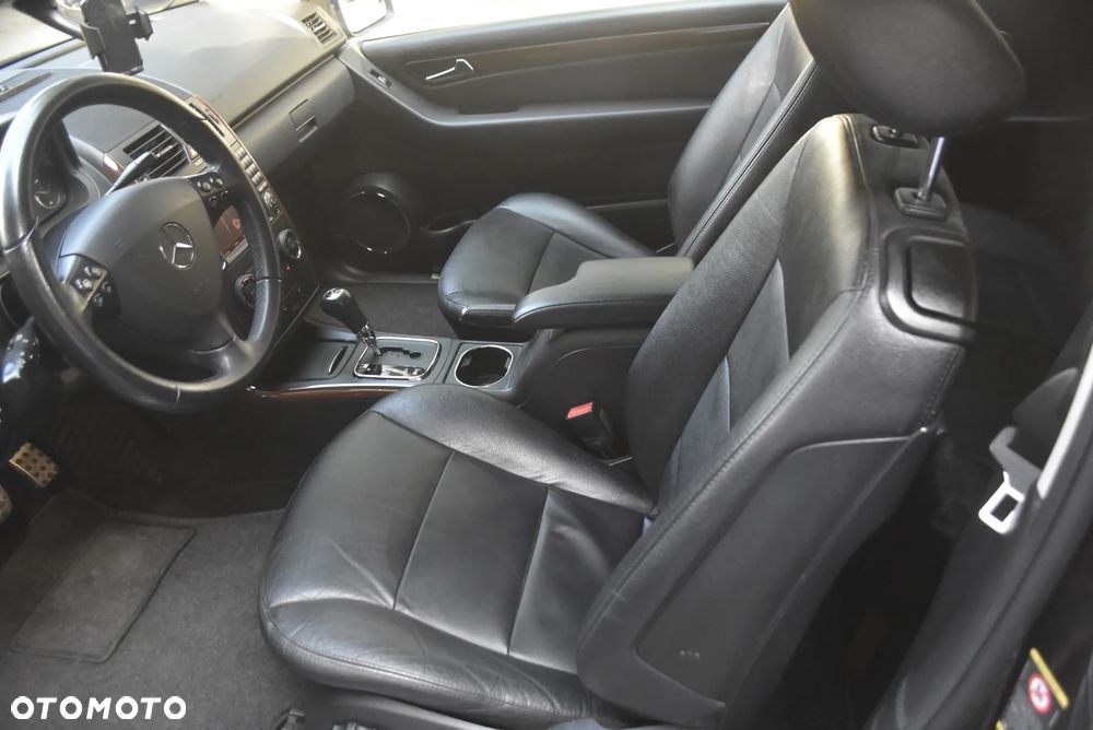 Mercedes-Benz Klasa A 180 CDI Autotronic Elegance Edition 10 - 11
