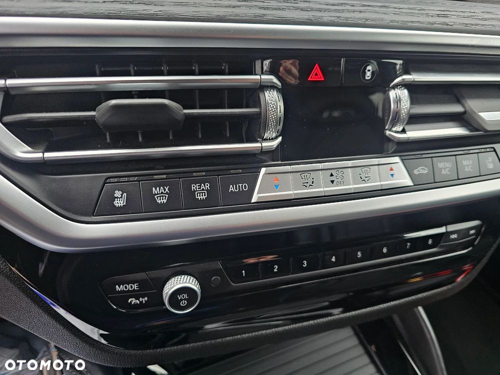 BMW X4 M - 25