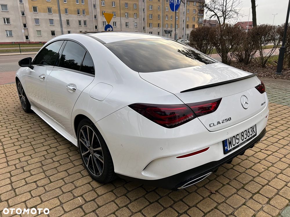 Mercedes-Benz CLA 250 4Matic 8G-DCT Edition AMG Line - 11