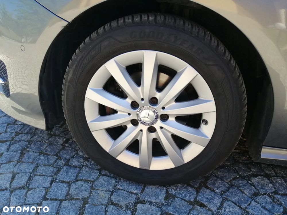 Mercedes-Benz Klasa B 180 (CDI) d - 14