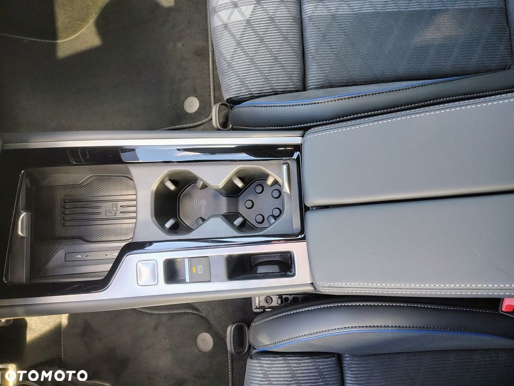 Volkswagen Passat - 23