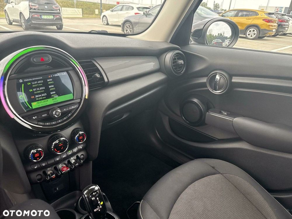 MINI Cooper Standard - 20