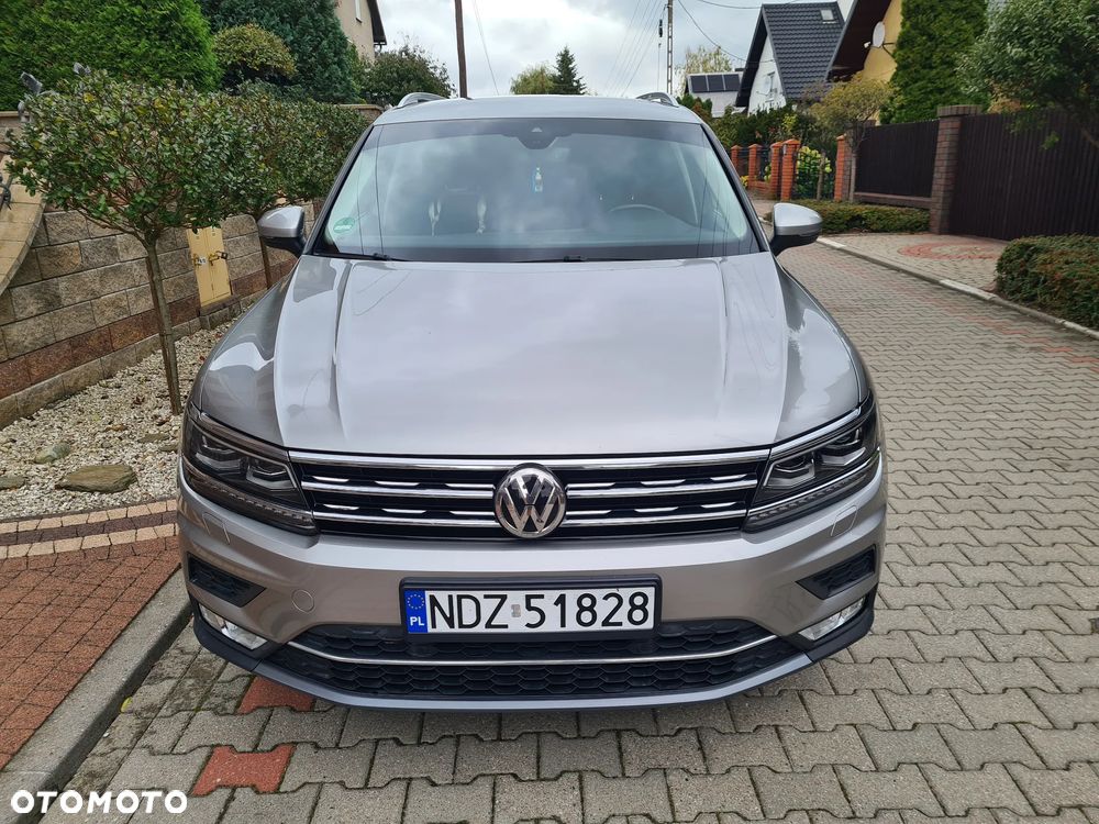 Volkswagen Tiguan - 1