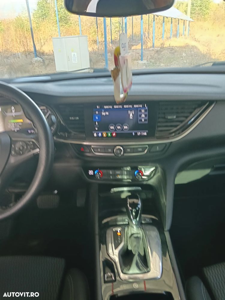 Opel Insignia - 13