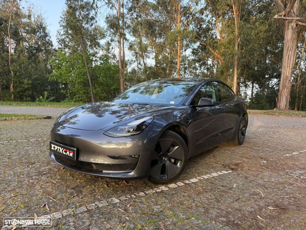 Tesla Model 3 Long-Range Dual Motor AWD - 2