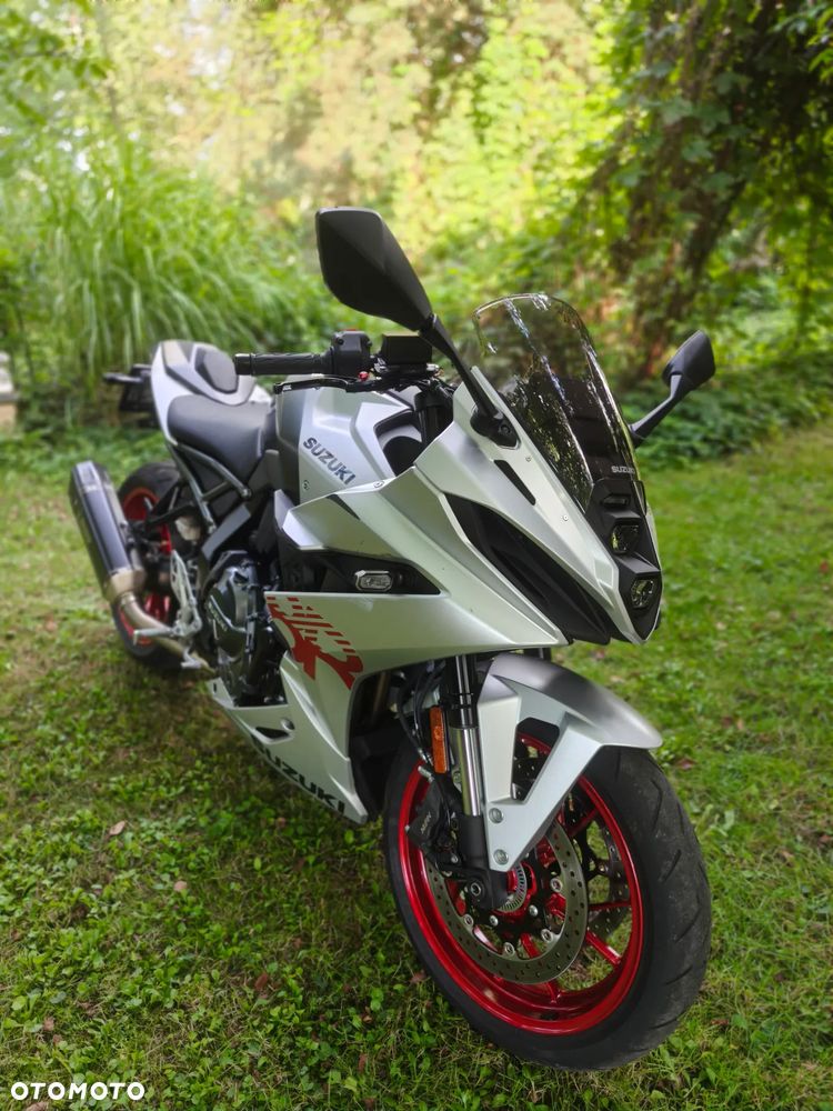 Suzuki GSX - 1