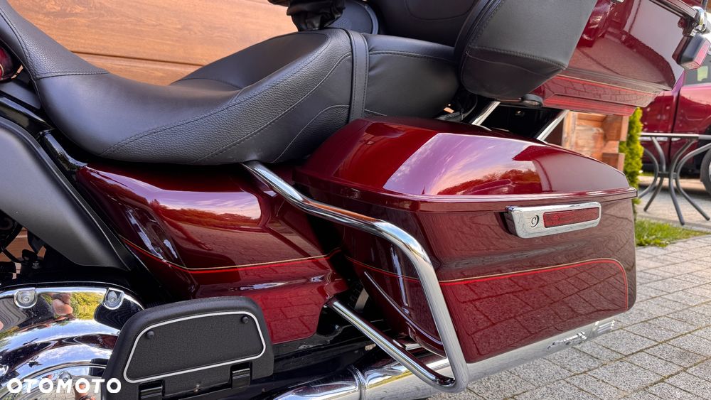 Harley-Davidson Touring Road Glide - 24
