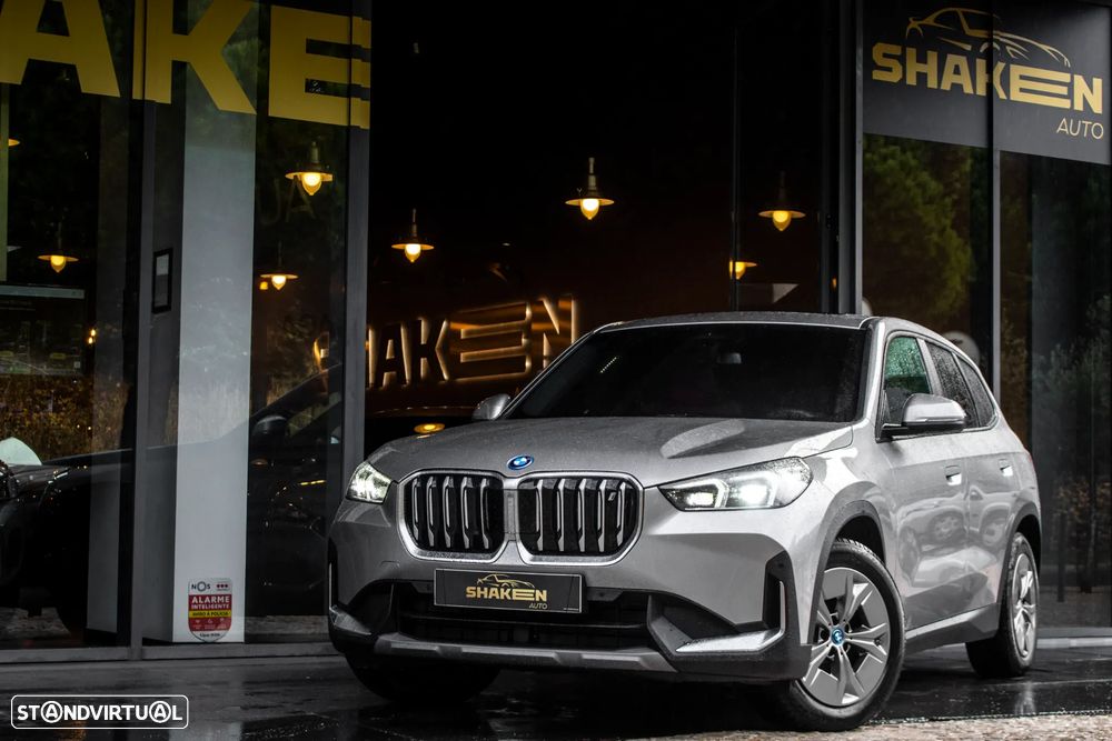 BMW iX1 xDrive30 - 1