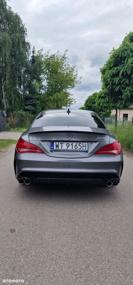 Mercedes-Benz CLA 200 AMG Line - 5
