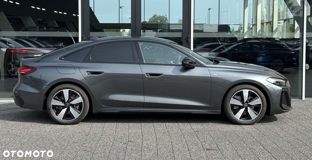 Audi A5 Limousine - 5