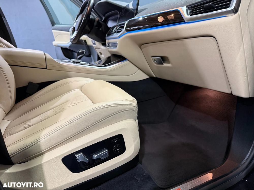 BMW X5 xDrive45e - 34